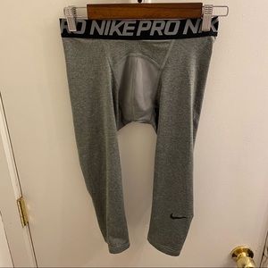 Nike Pro compression capris mens size small